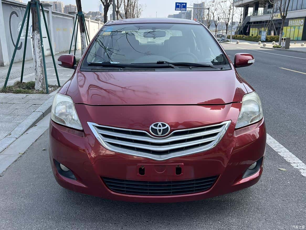 Toyota GL-i, 2011 2