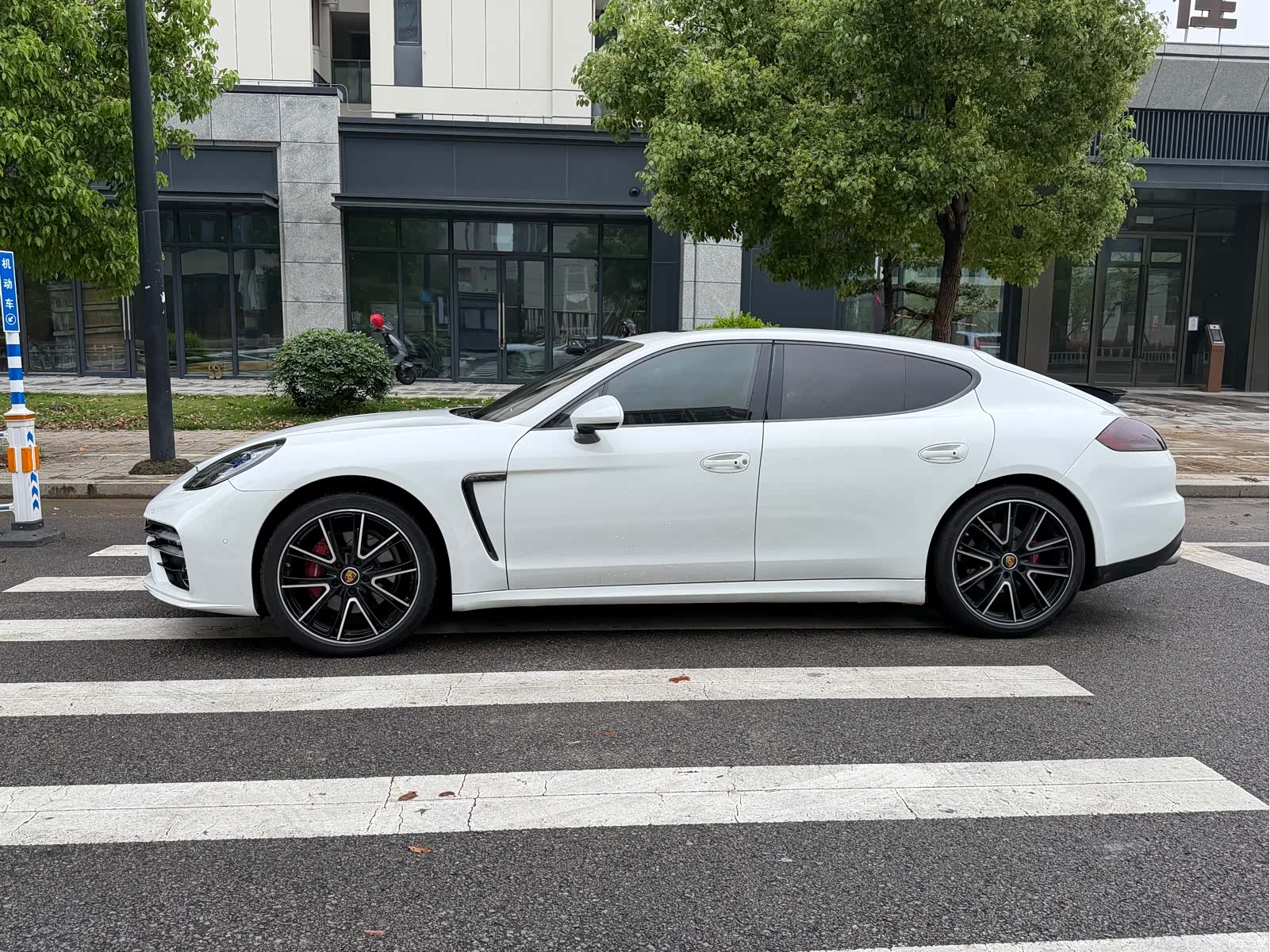 Porsche Panamera, 2014 3