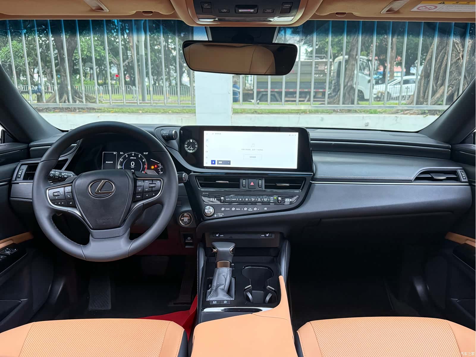 Lexus ES, 2024 6