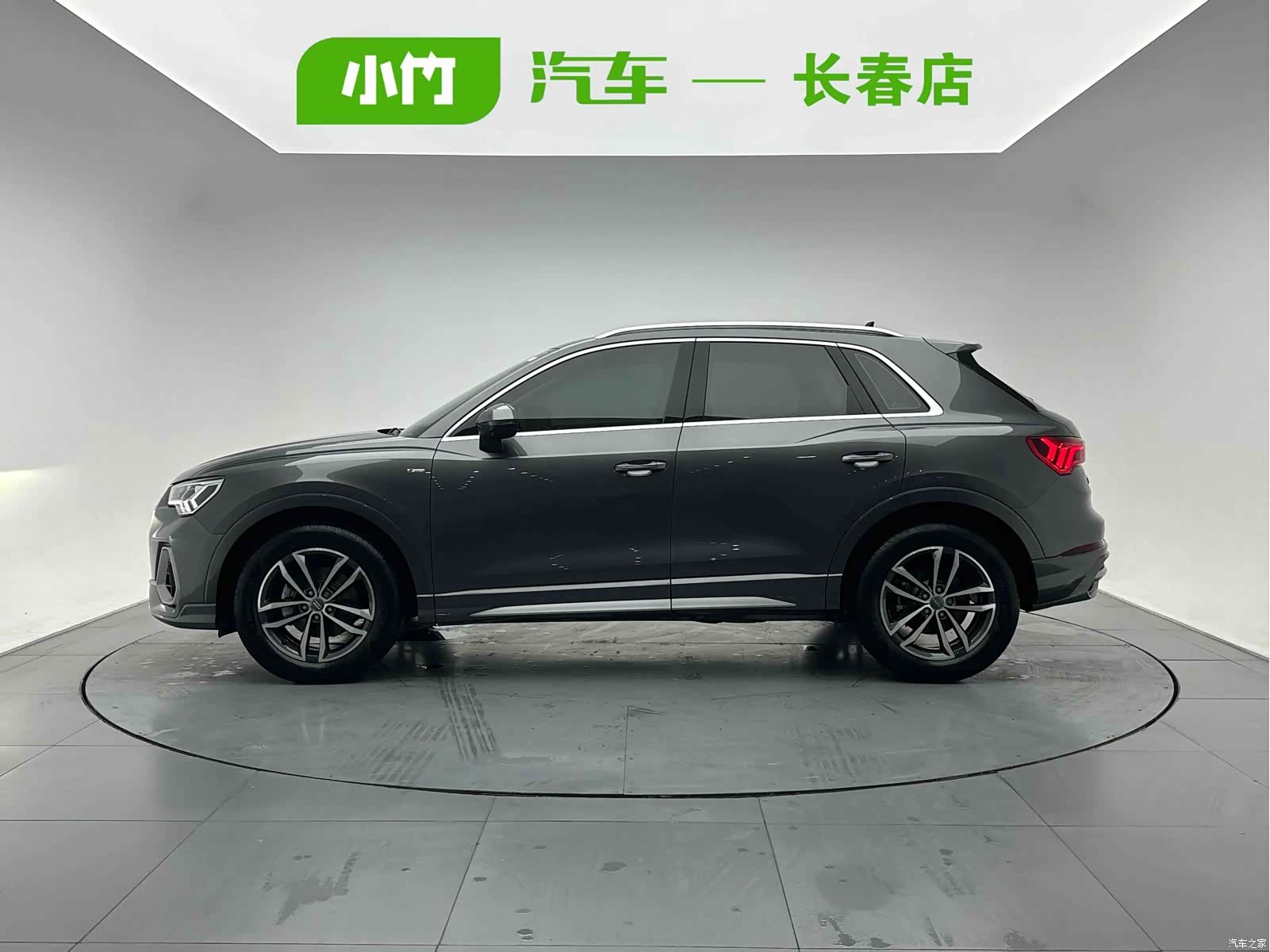 Audi Q3, 2022 3