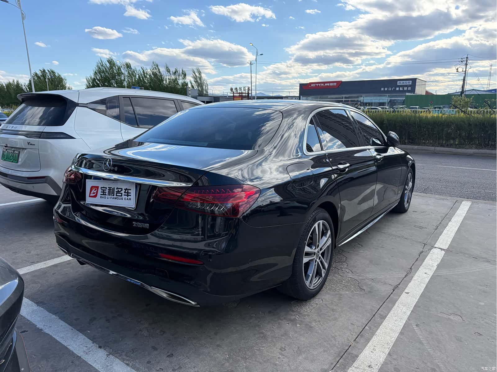 Mercedes-Benz E-Class, 2022 3