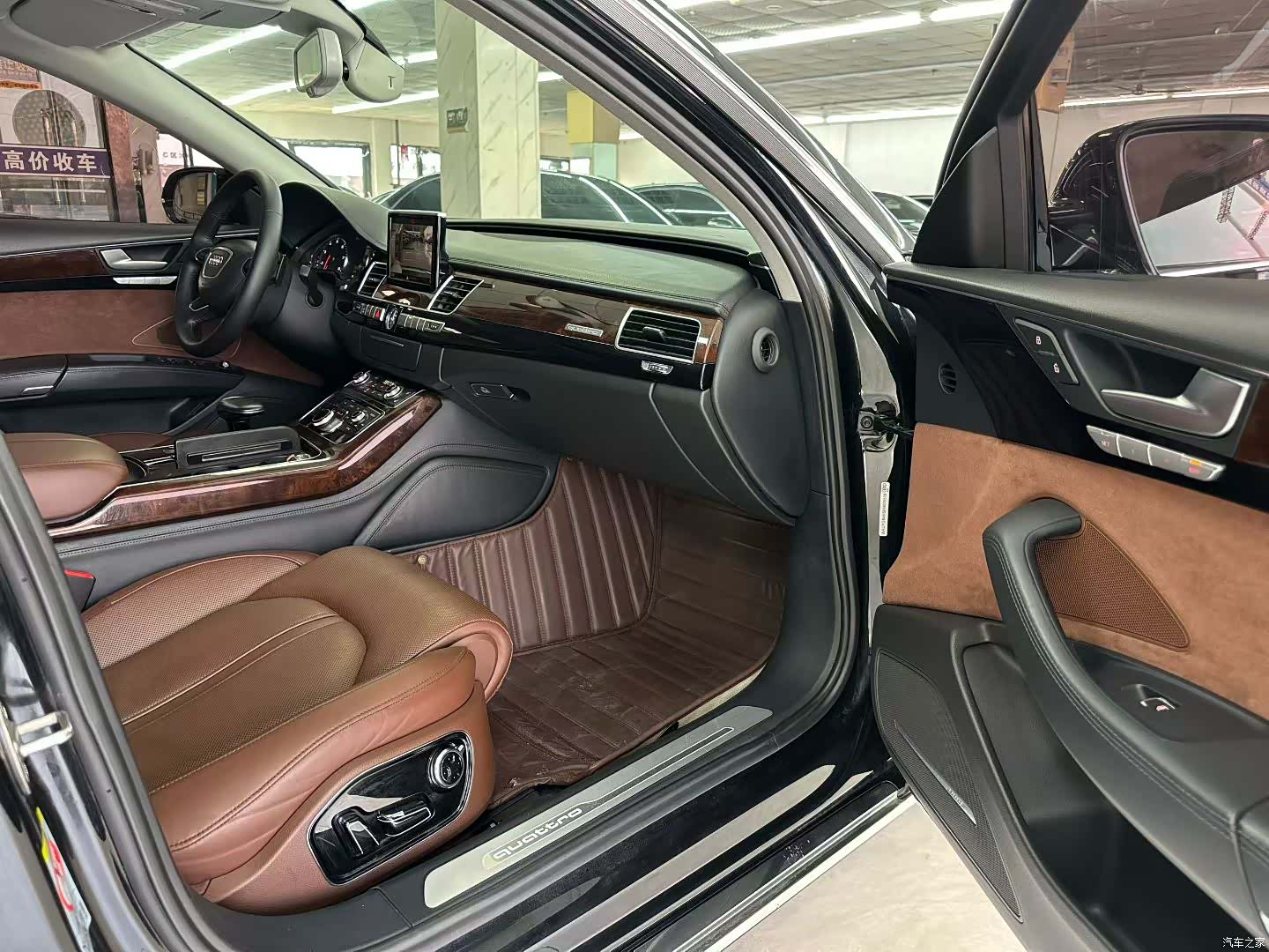 Audi A8L, 2017 все фото