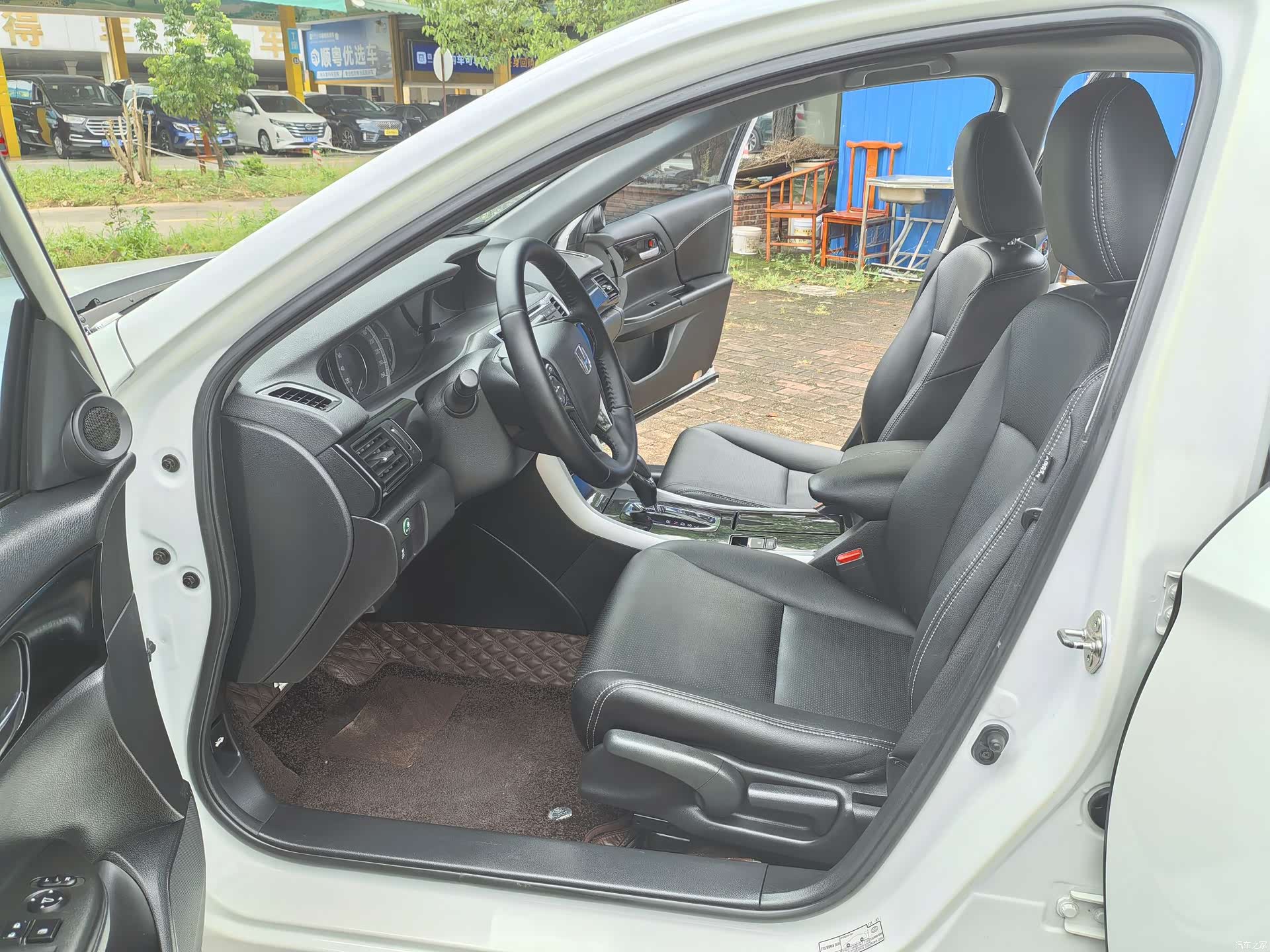 Honda Accord, 2016 12