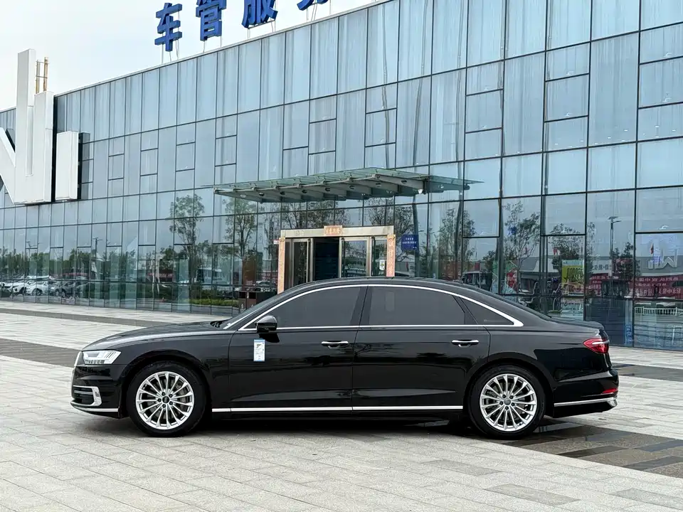 Audi A8 Audi A8