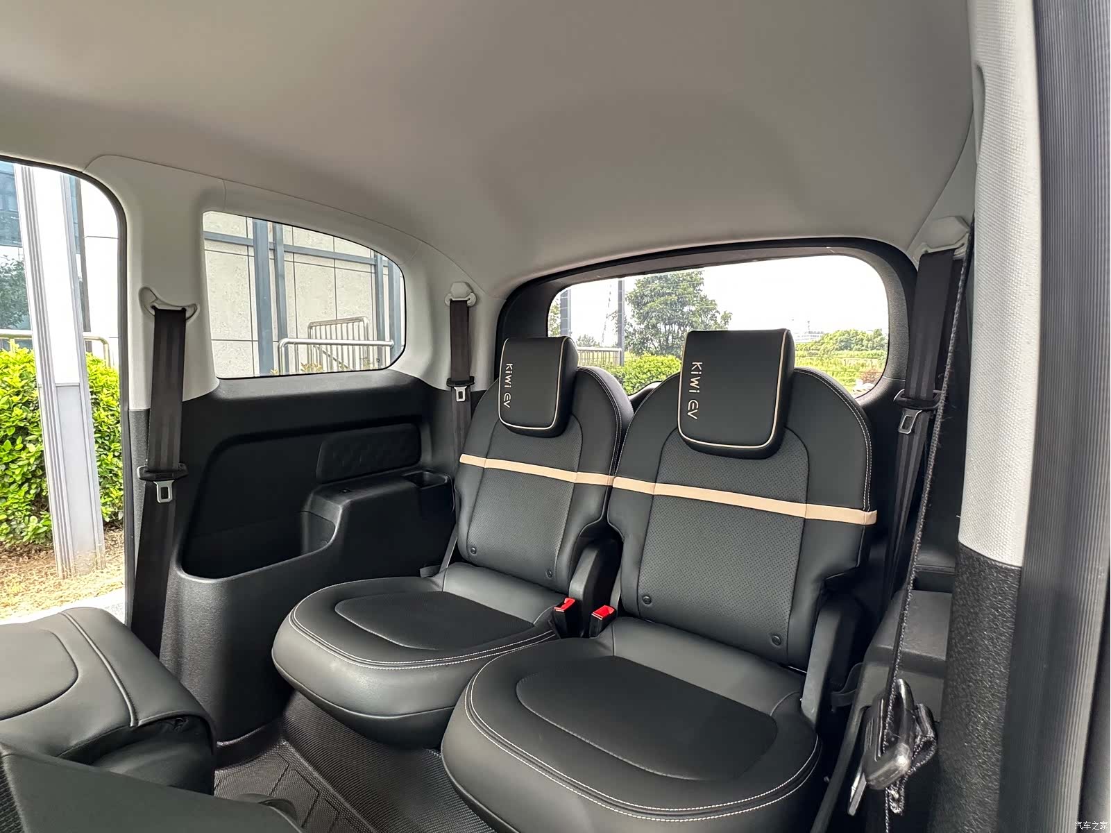 Wuling KiWi, 2022 11