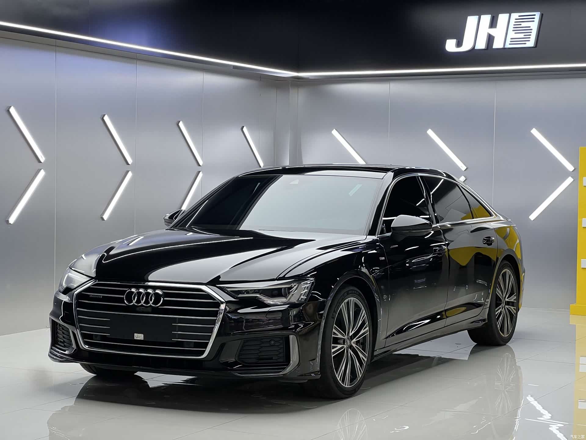 Audi A6L, 2019 1