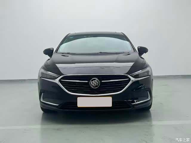 Buick LaCrosse, 2021 1