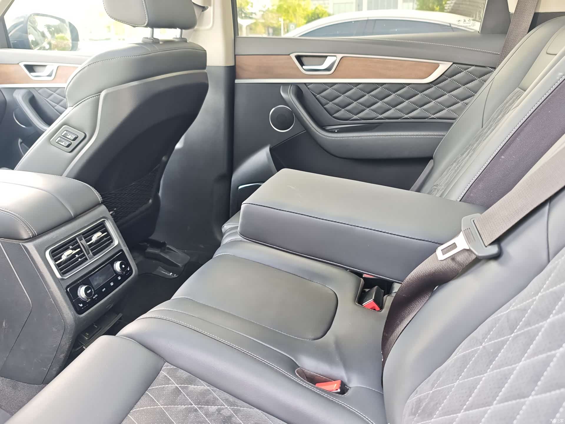 Hongqi HS7, 2020 16