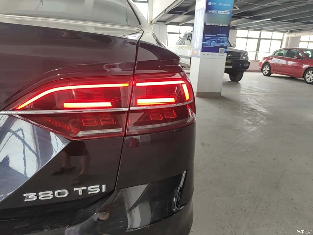 Volkswagen Phideon, 2018 8