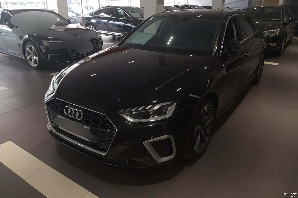 Audi A4L, 2022 1
