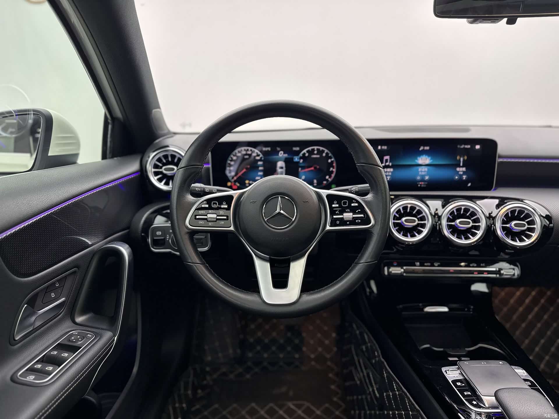 Mercedes-Benz A-Class, 2020 9