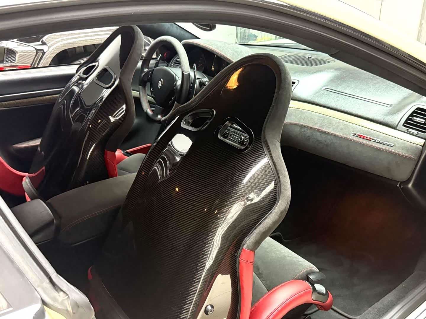 Maserati GranTurismo, 2014 8