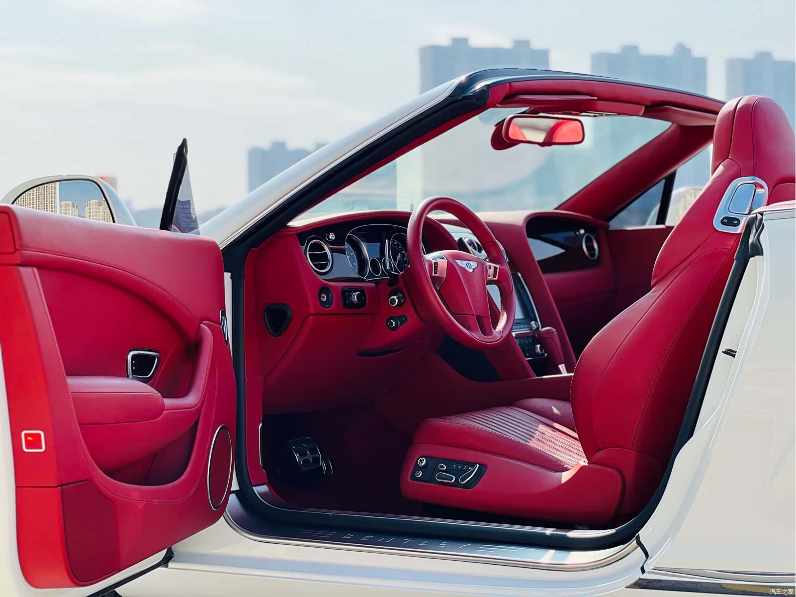 Bentley Continental GT, 2019 4