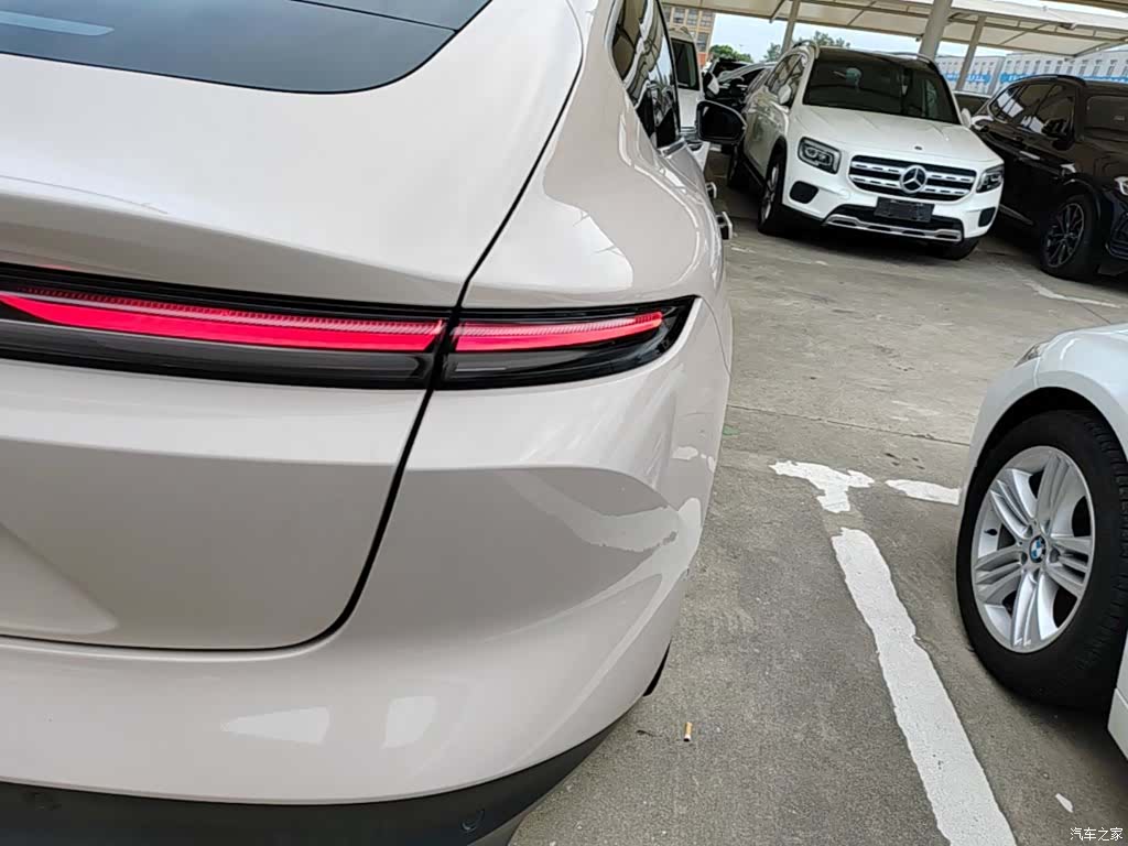 NIO ET5, 2023 8
