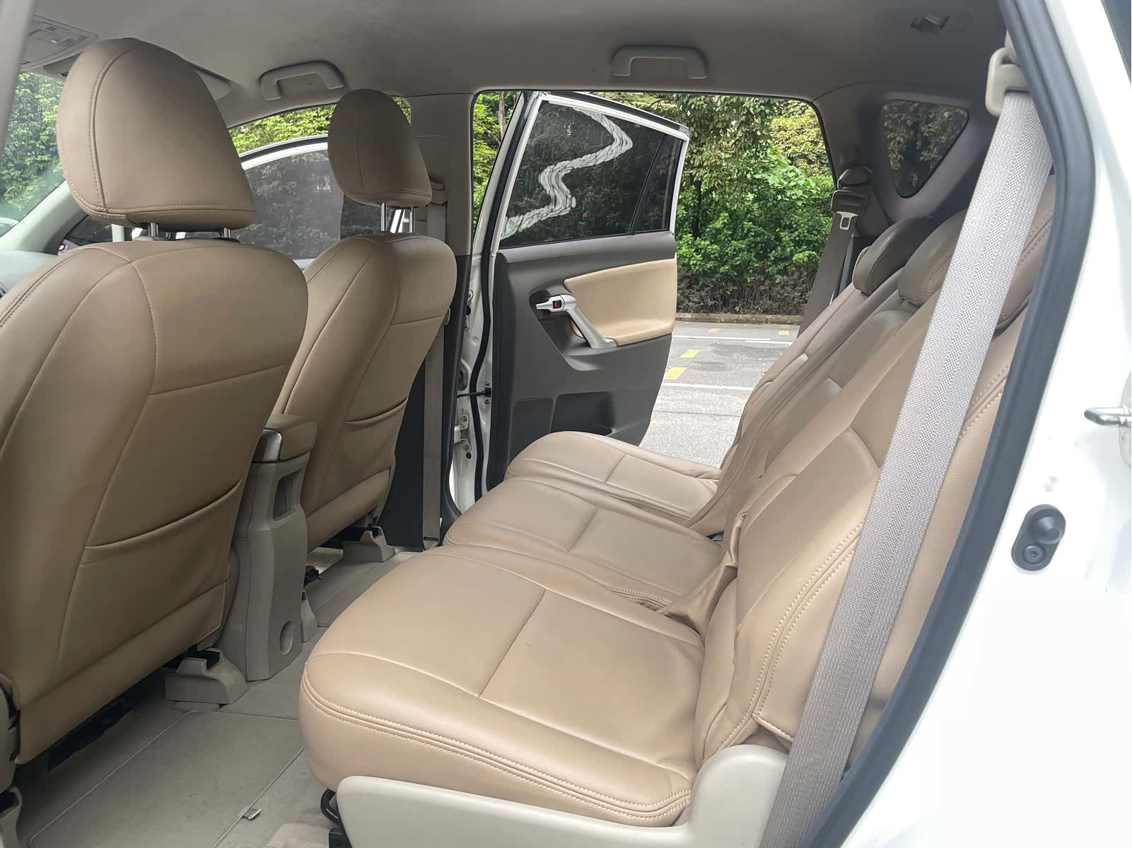 Toyota 180E, 2016 9