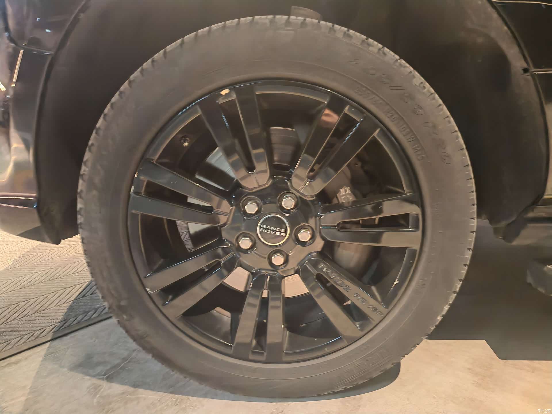 Land Rover Range Rover, 2012 25