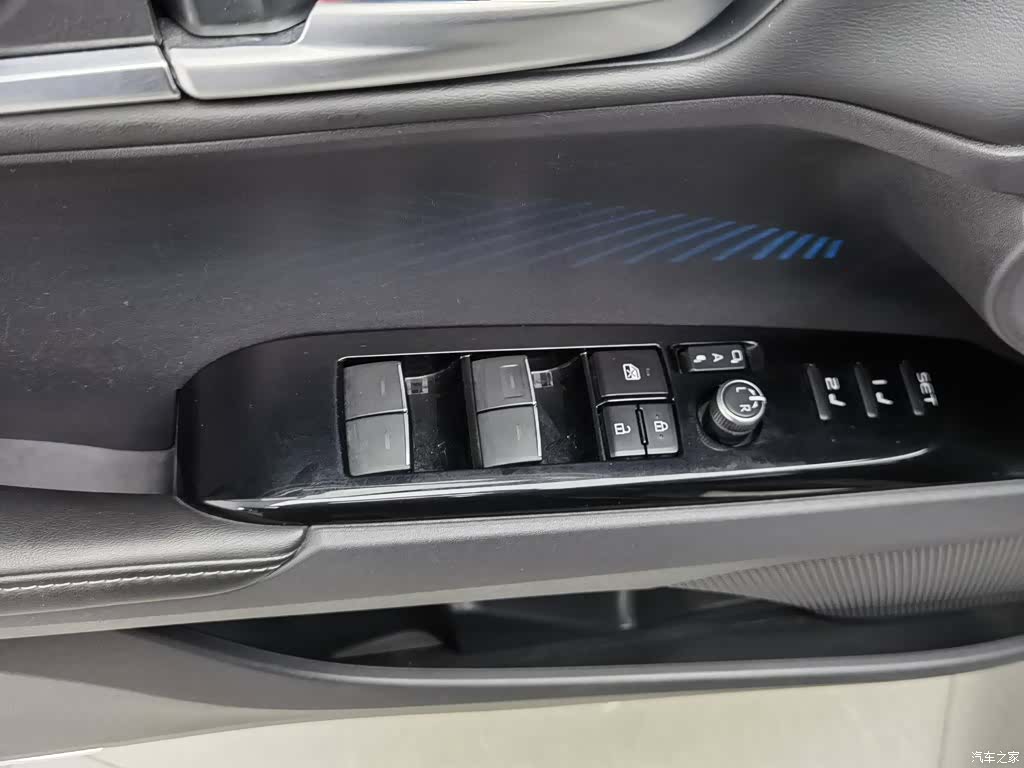 Toyota Camry, 2024 9