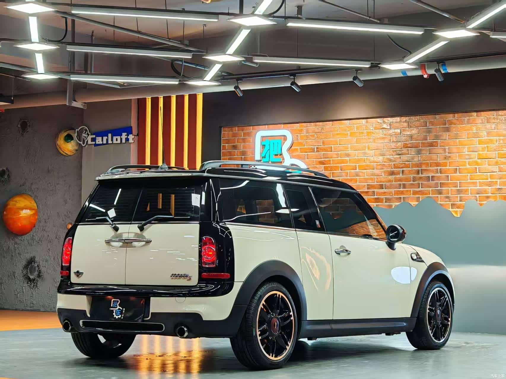 Mini Clubman, 2012 32