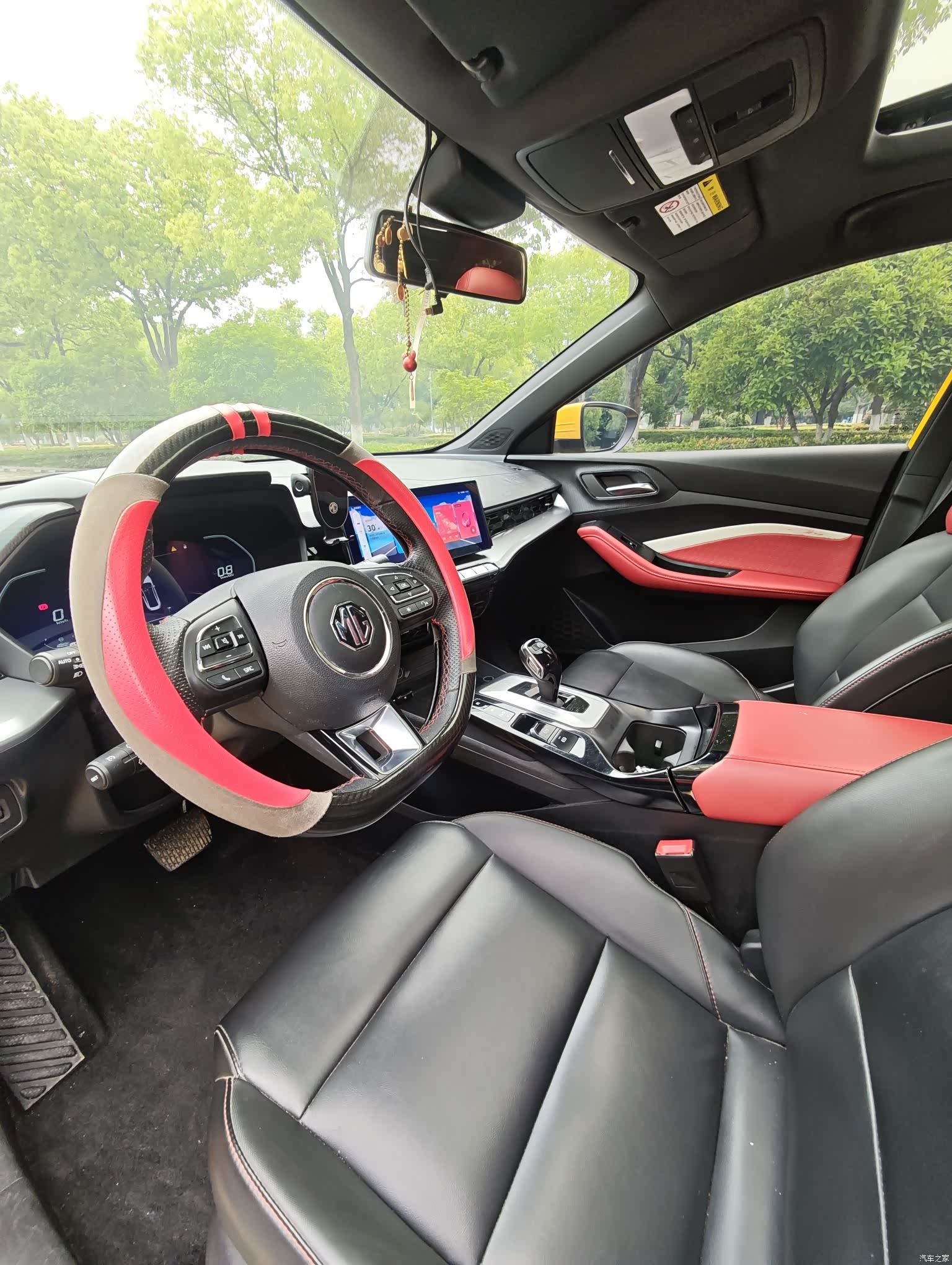 MG MG5, 2022 13