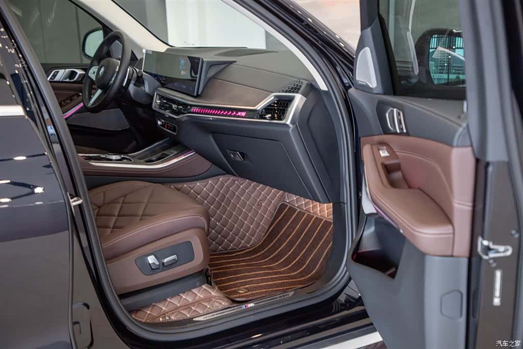 BMW X5, 2025 18