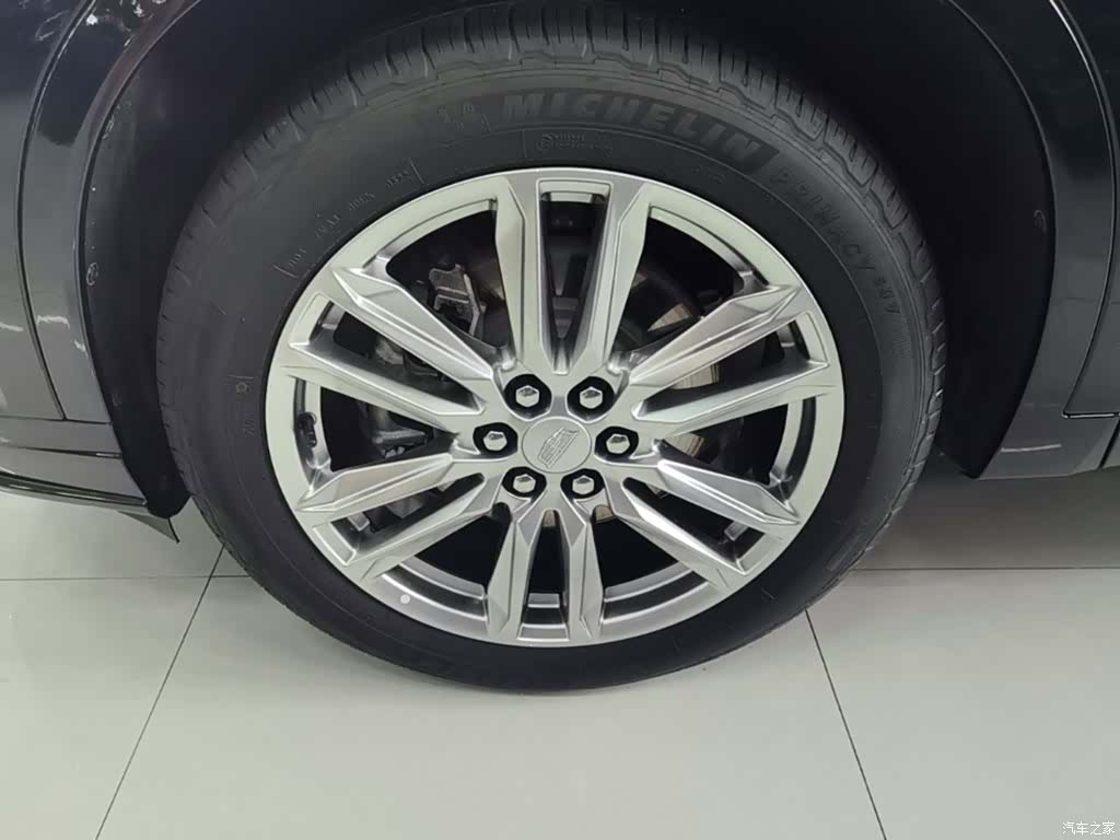 Cadillac XT6, 2022 23
