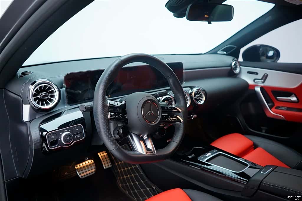 Mercedes-Benz A-Class, 2025 16