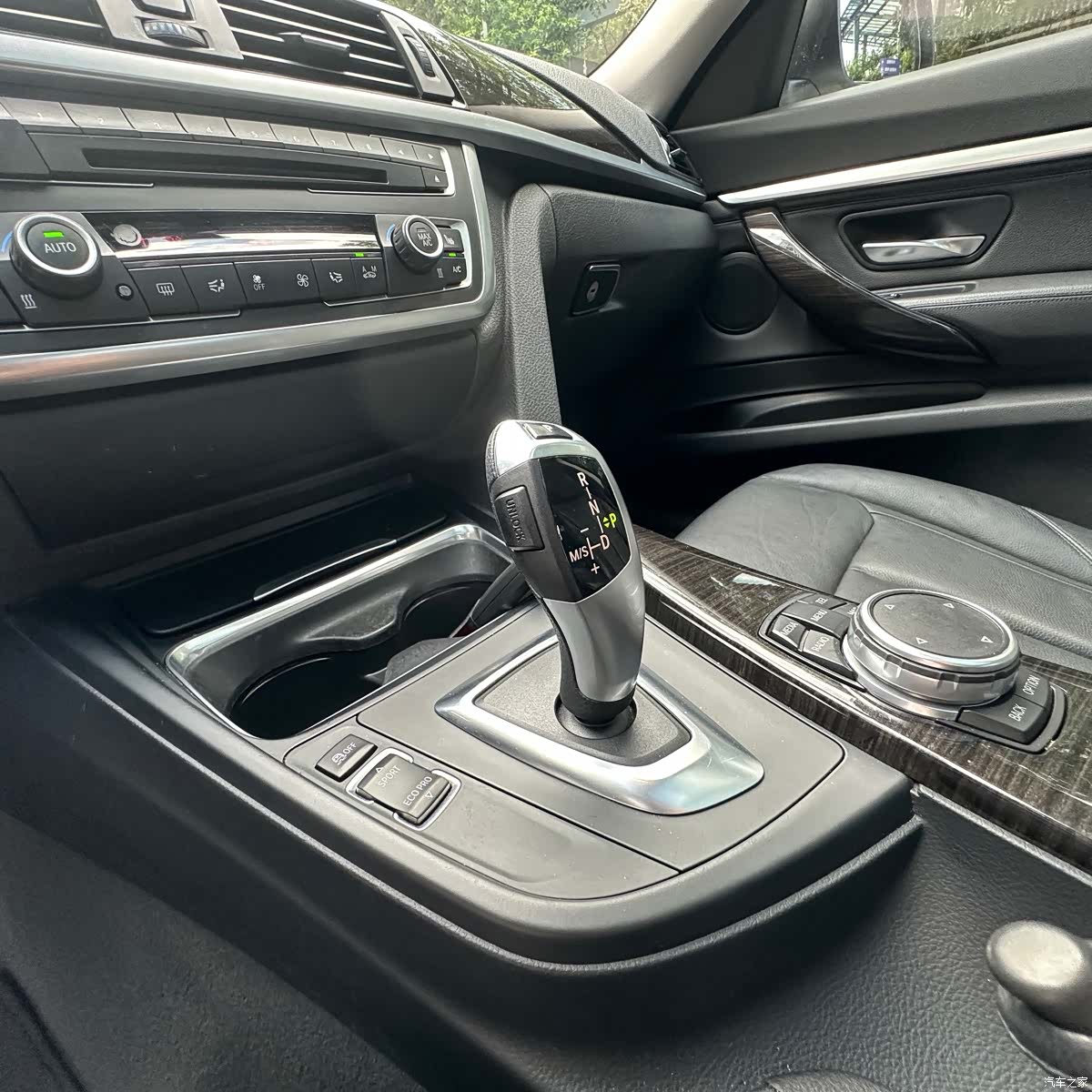 BMW 3 Series, 2015 17