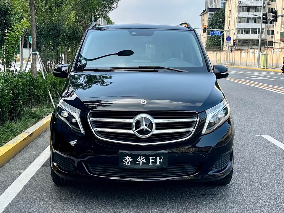 Mercedes-Benz V-class Mercedes-Benz V-class
