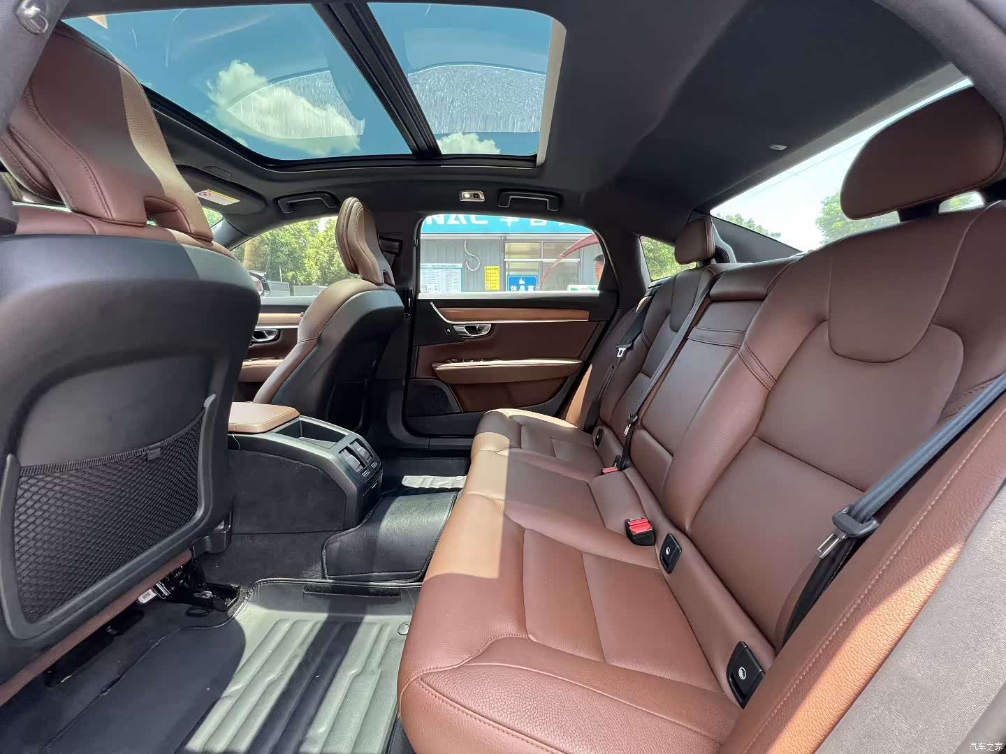 Volvo S90, 2020 все фото