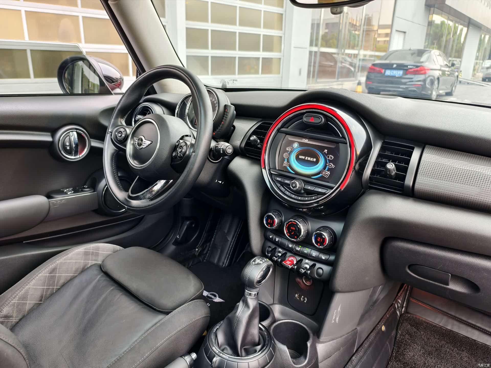 Mini Cooper, 2015 12