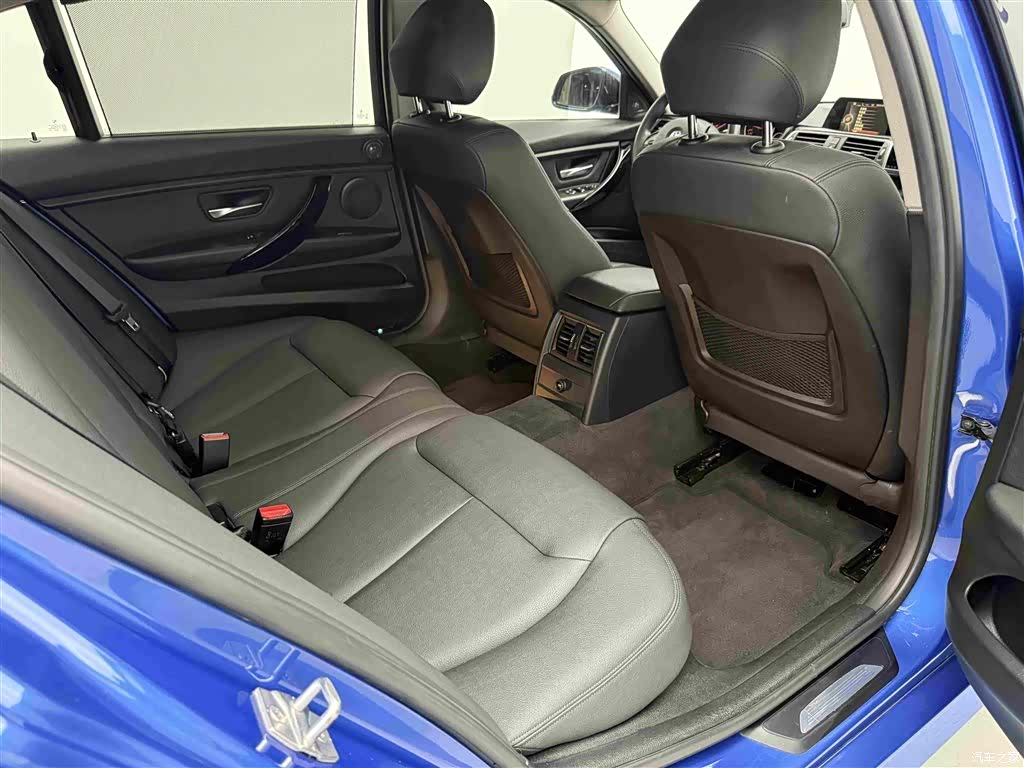 BMW 3 Series, 2017 8