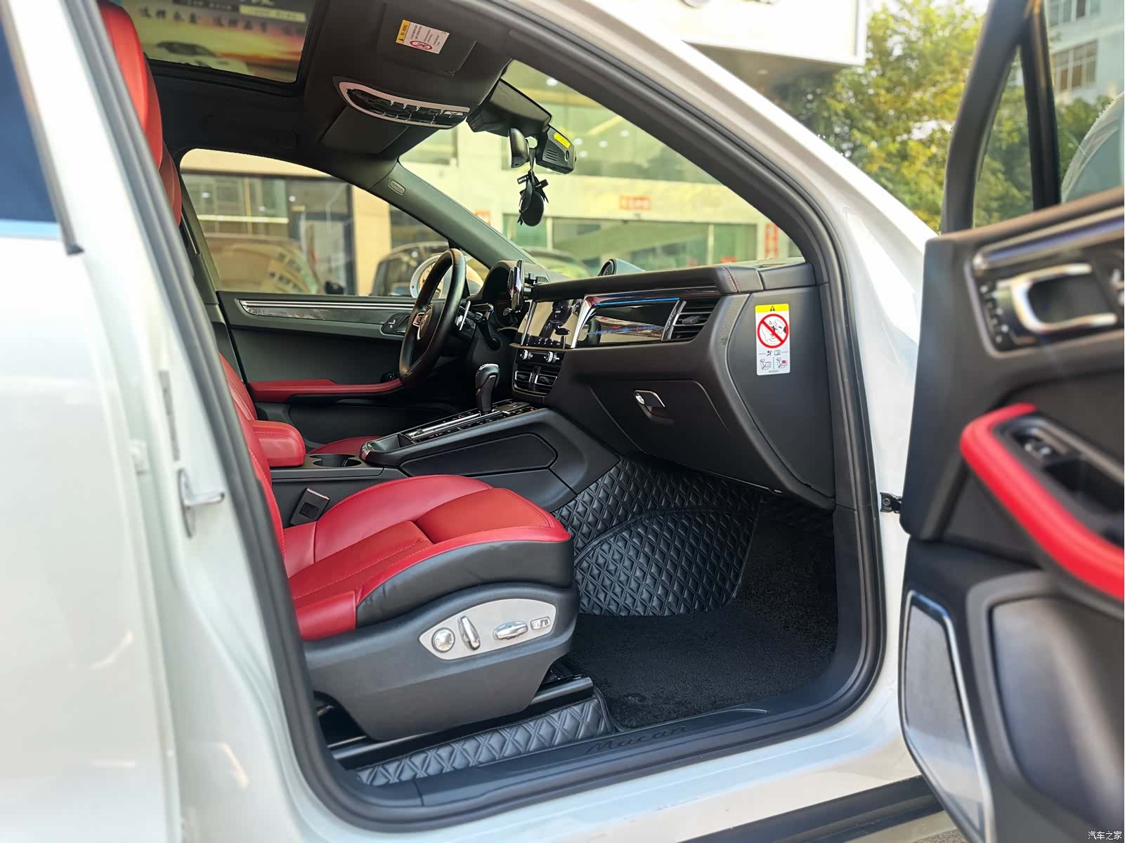 Porsche Macan, 2023 9
