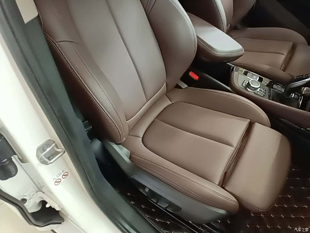 BMW X2, 2021 25