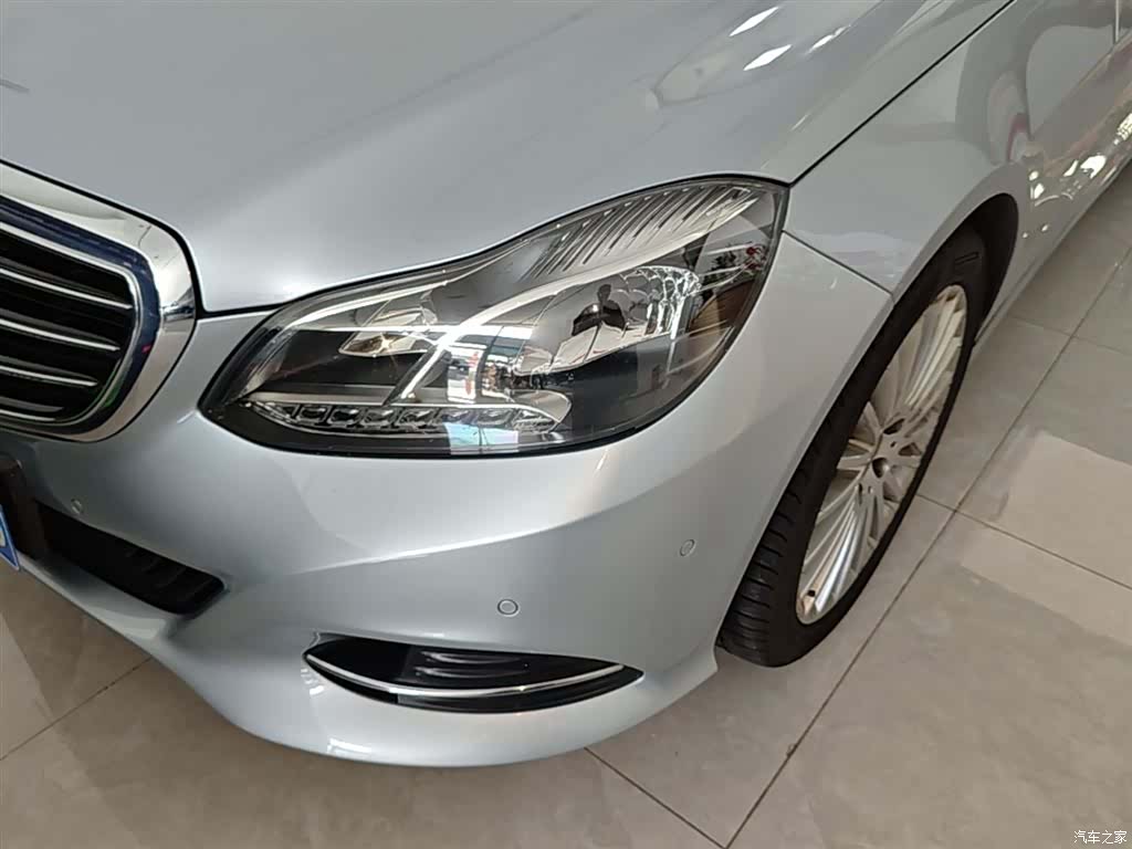 Mercedes-Benz E-Class, 2015 24