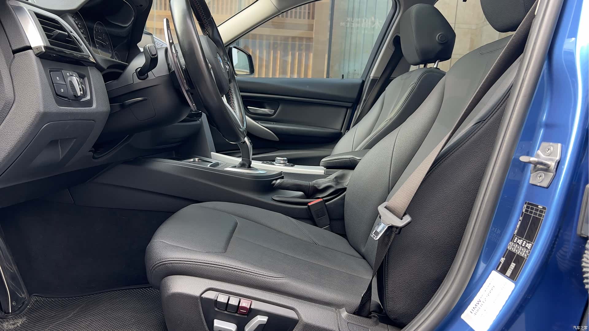 BMW 3 Series, 2017 12