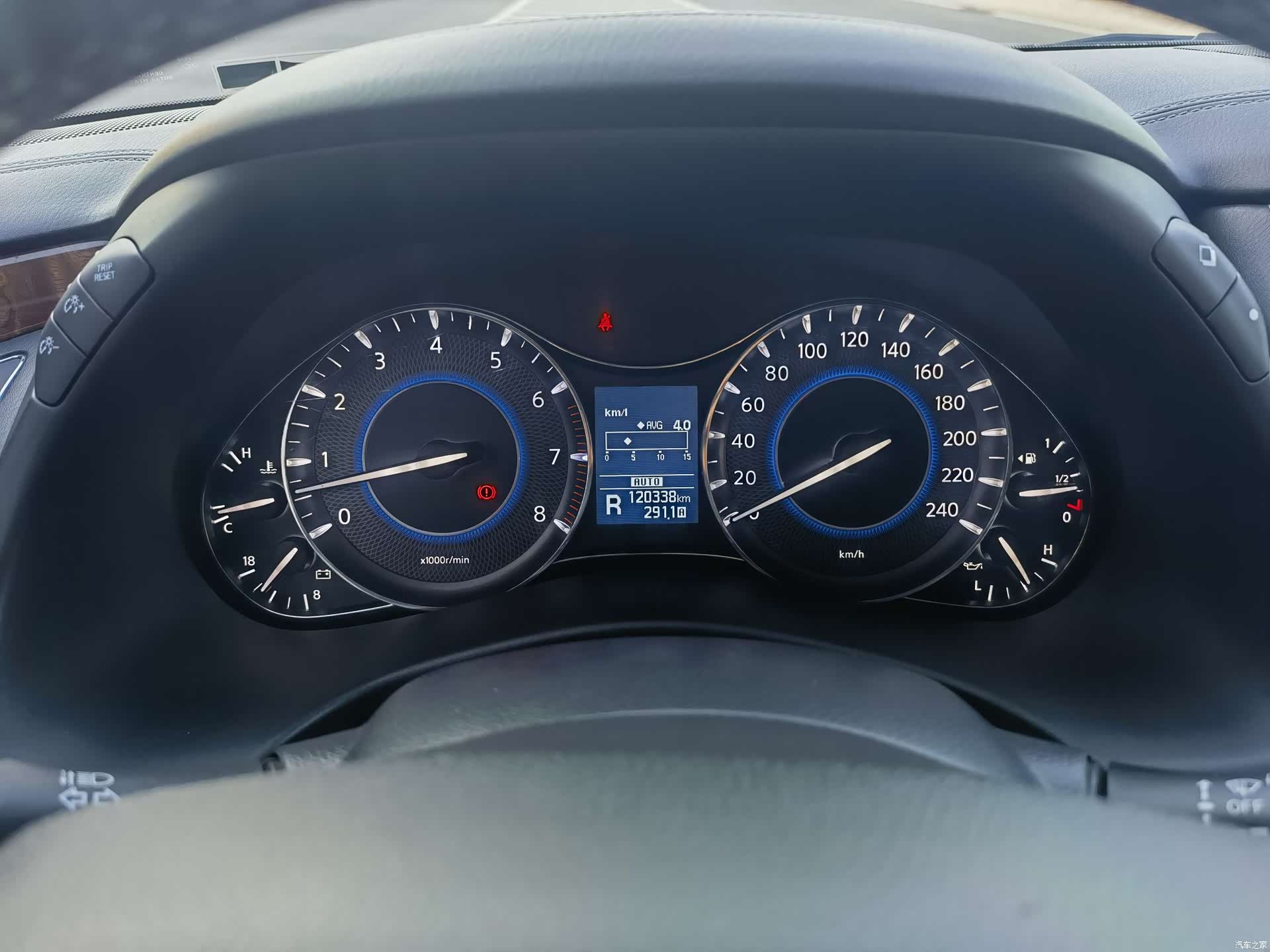 Infiniti QX80, 2019 14