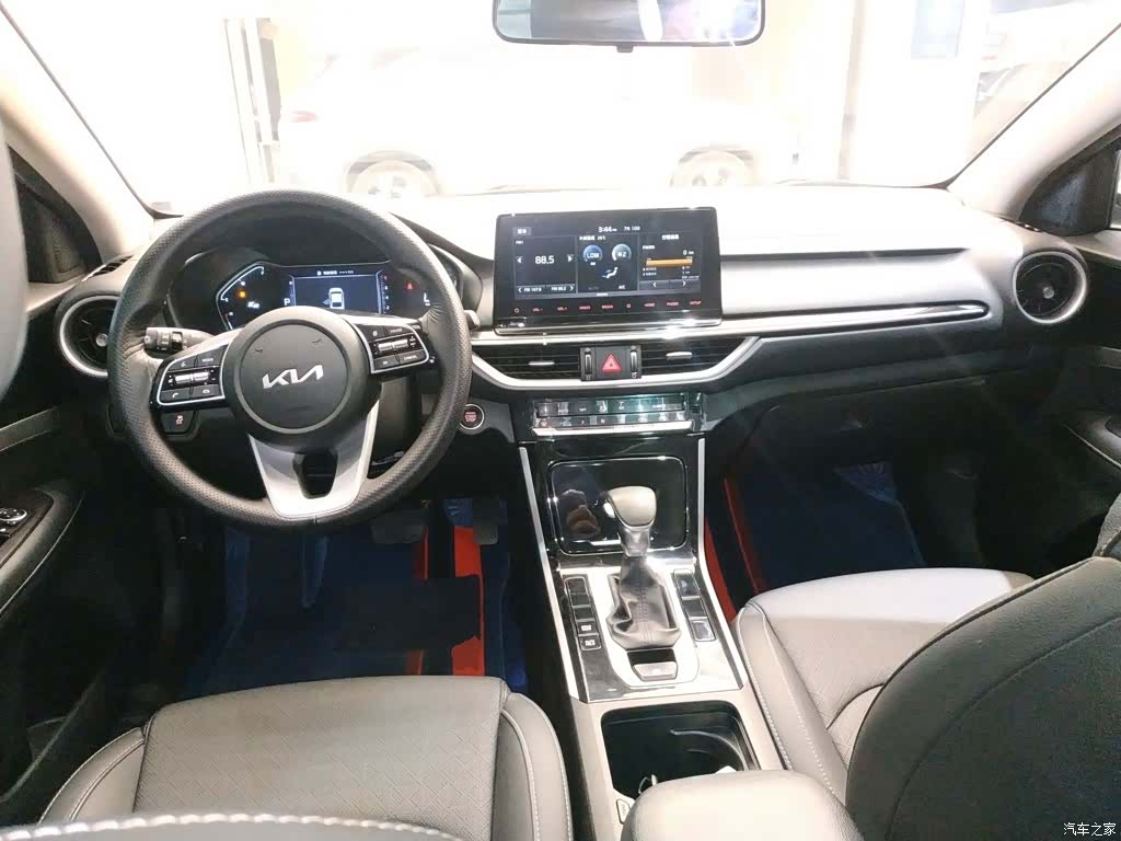 Kia K3, 2022 10