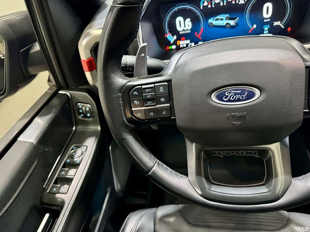Ford F-150, 2025 16