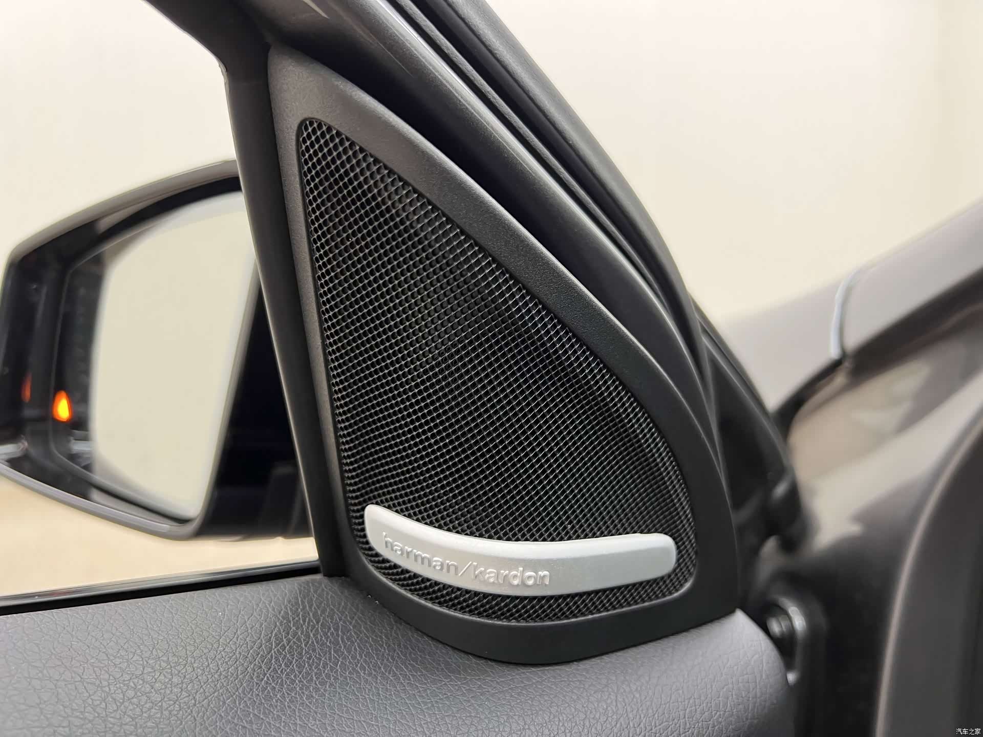 Mercedes-Benz A-Class, 2016 13