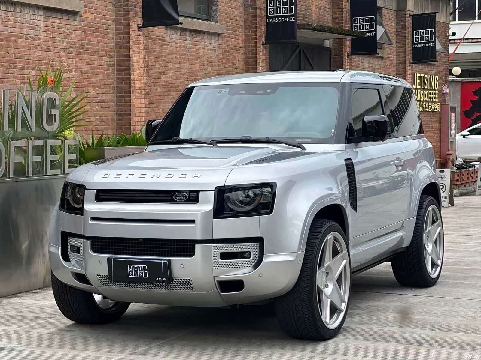 Land Rover Defender, 2021 2