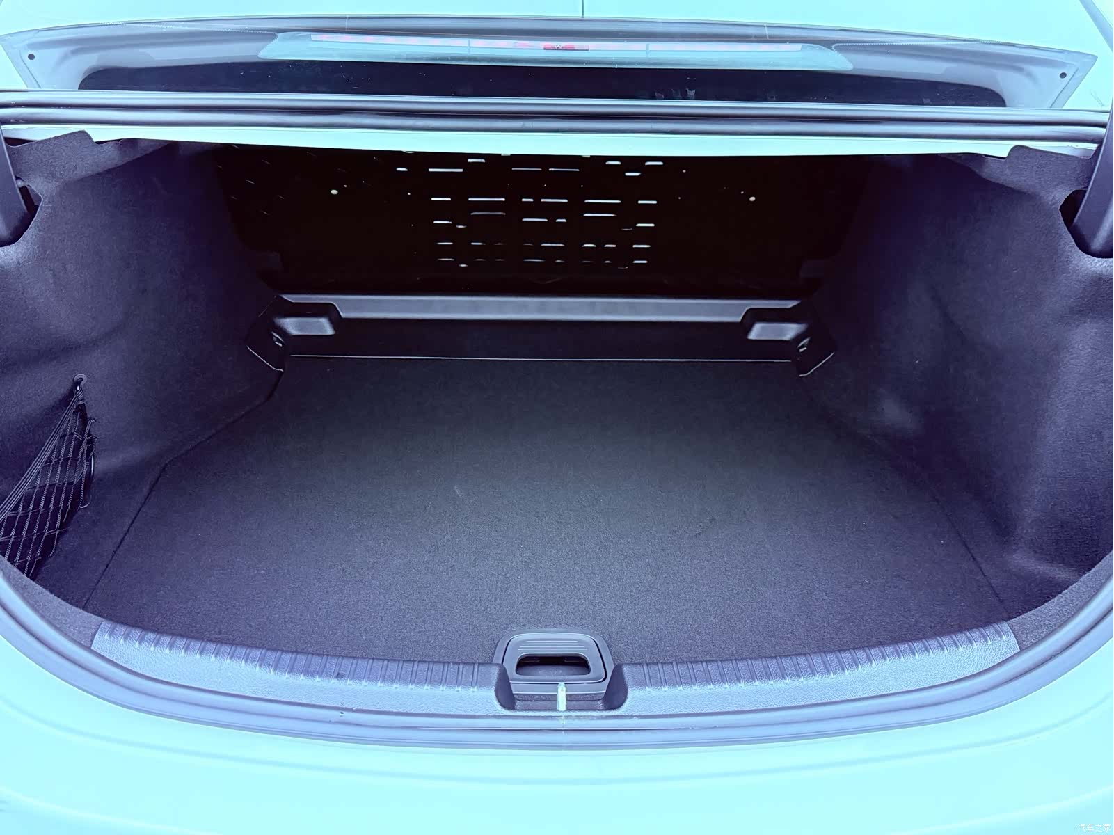 Mercedes-Benz C-Class, 2023 26