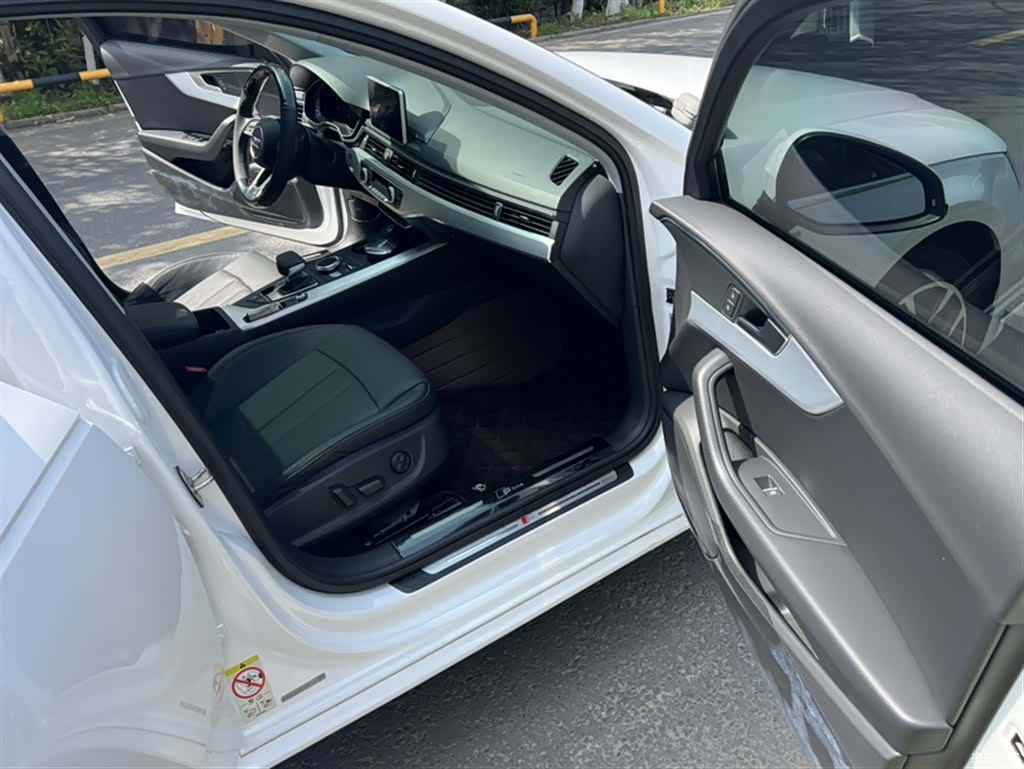Audi A4L, 2020 12