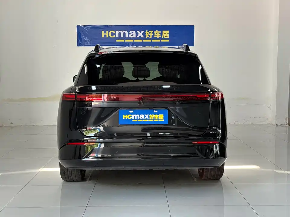 XPENG G9 XPENG G9