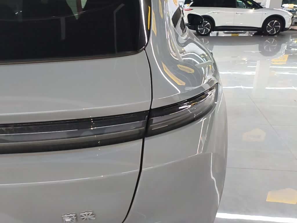 NIO ET5, 2024 8