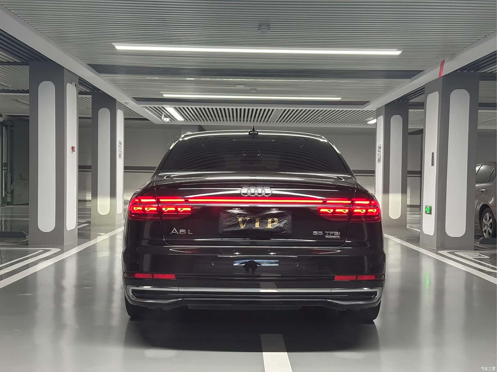 Audi A8L, 2023 27