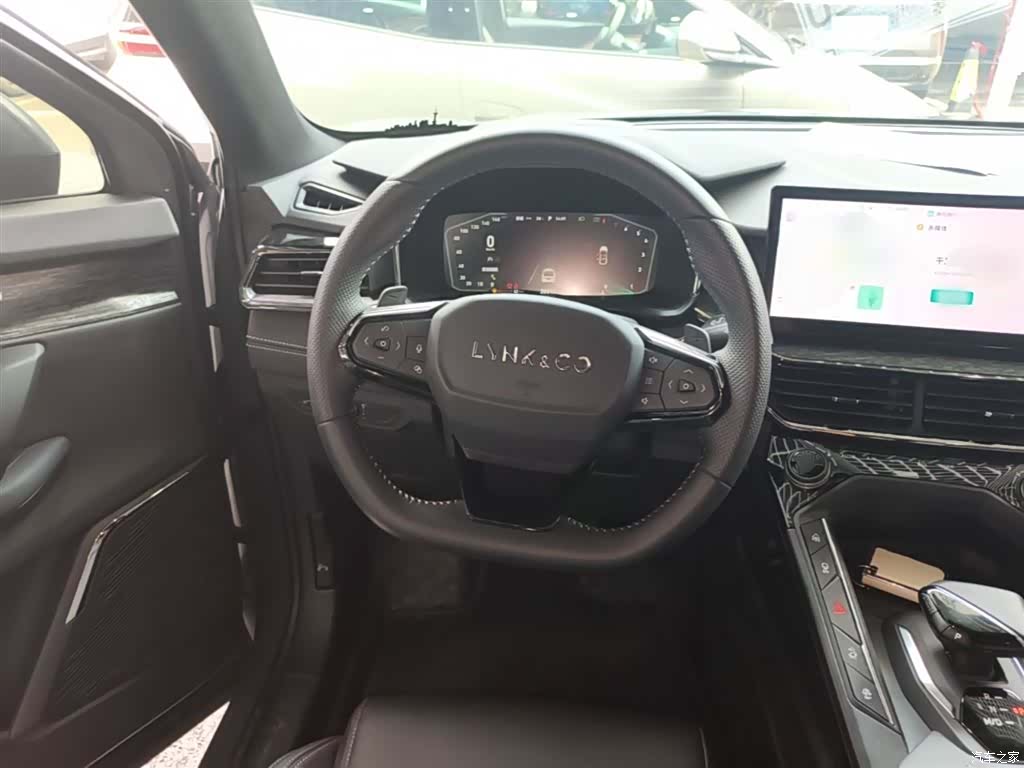Lynk & Co 02, 2024 11