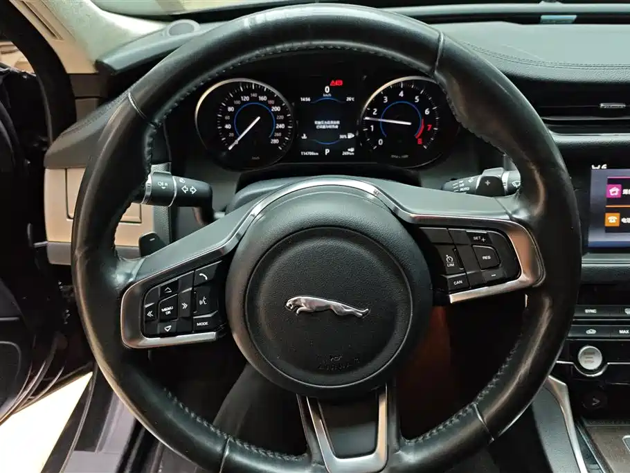 Jaguar XFL Jaguar XFL