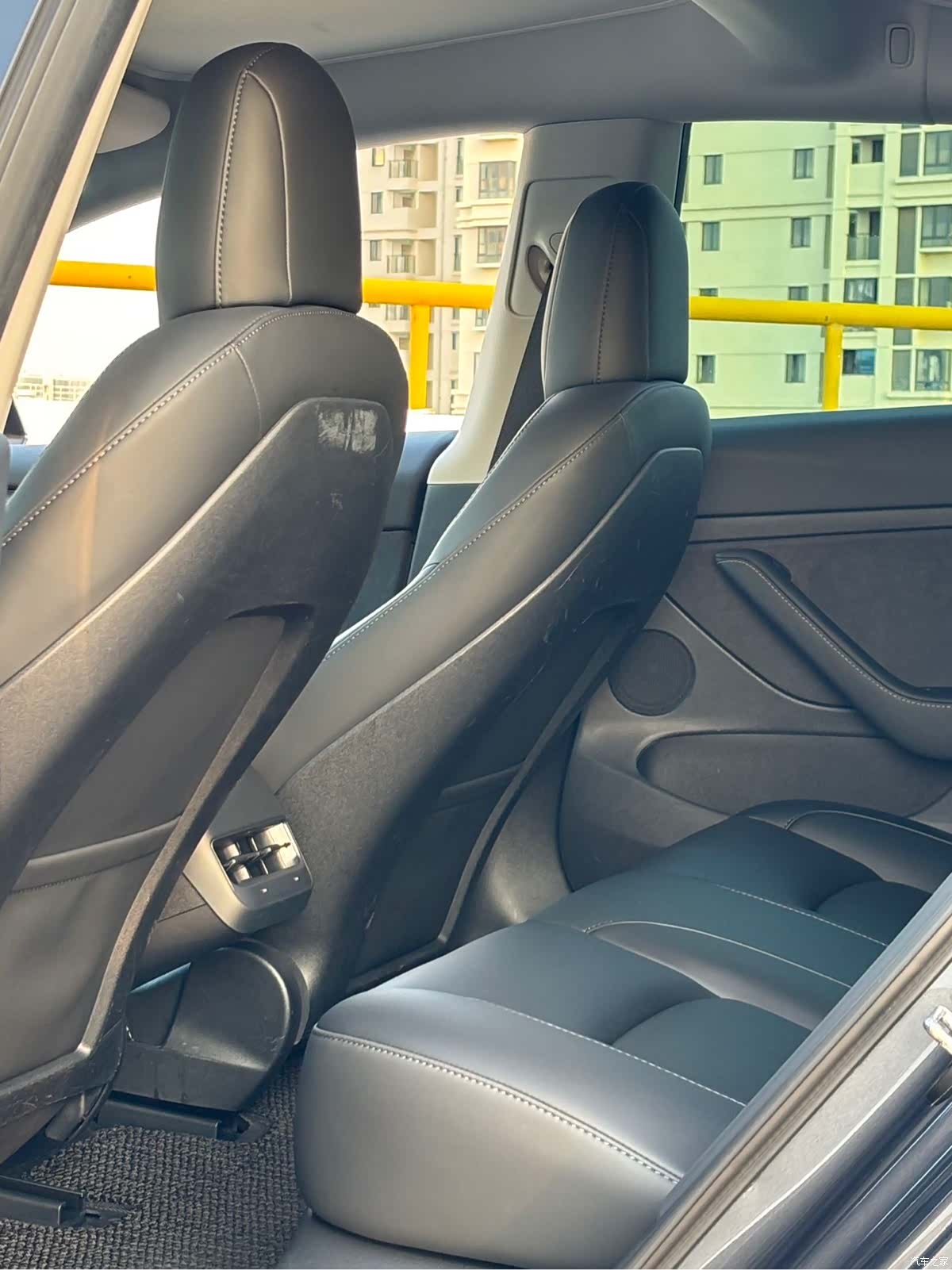 Tesla Model 3, 2023 6