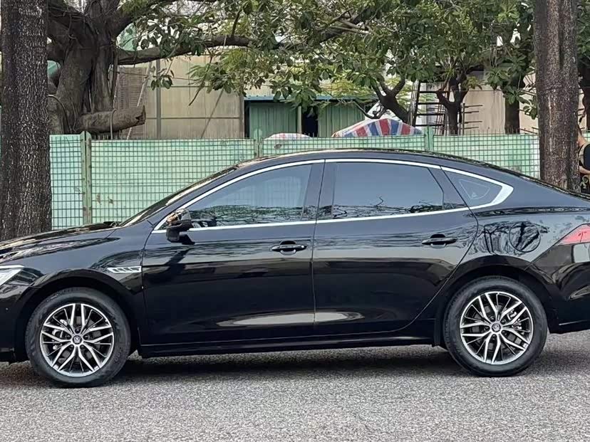 BYD Qin Yuan