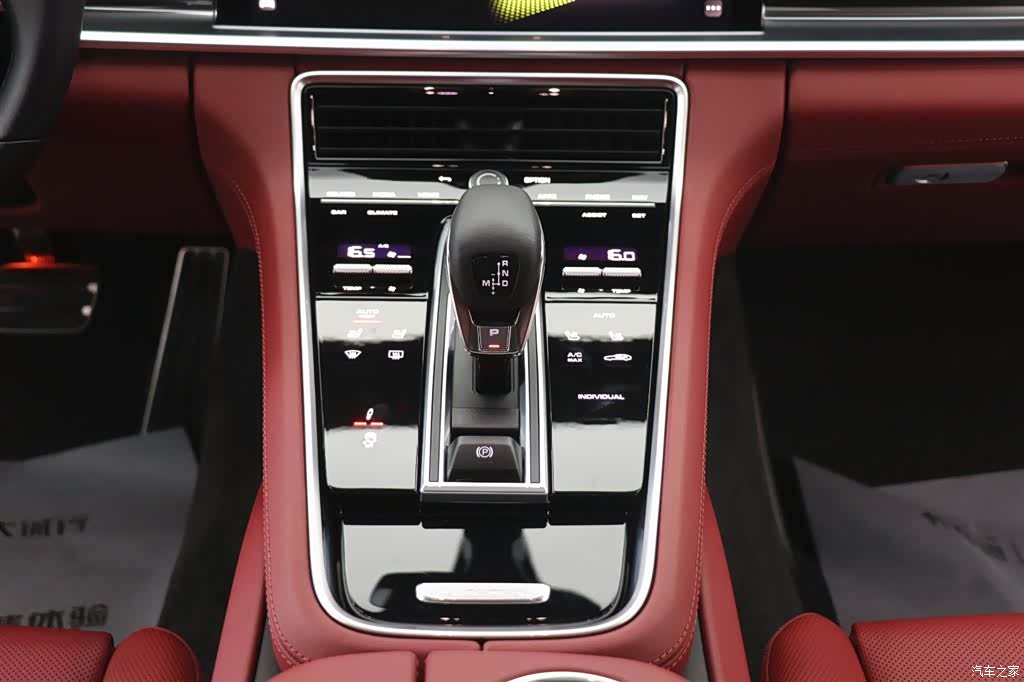 Porsche Panamera, 2023 22